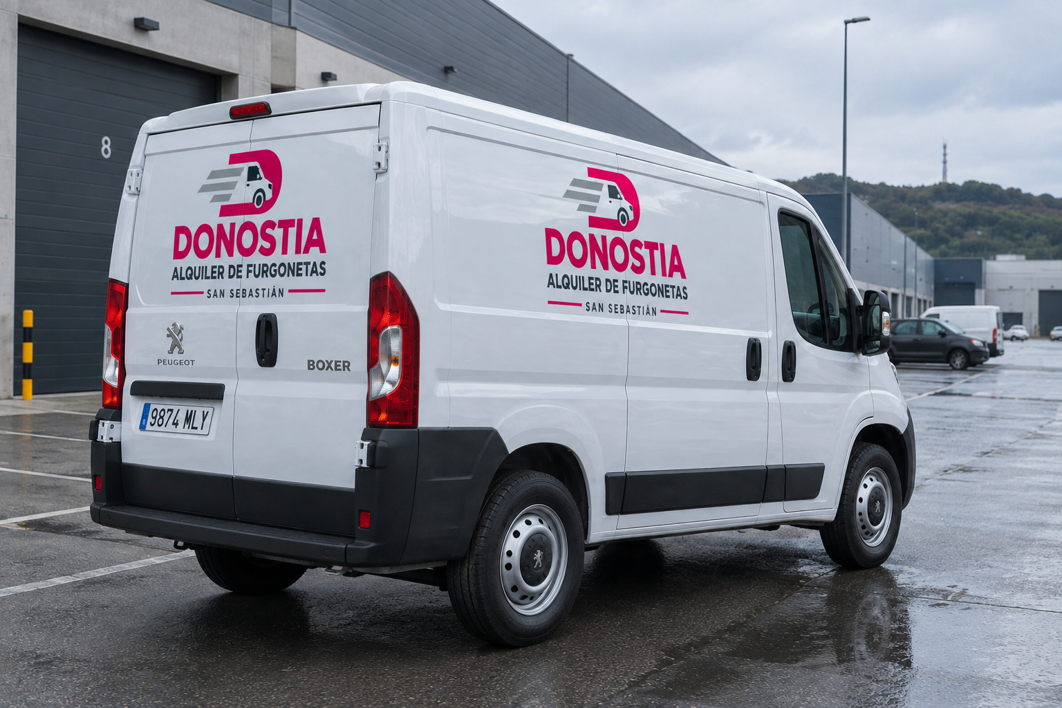 Peugeot Boxer compartimento de carga — Donostia Rents